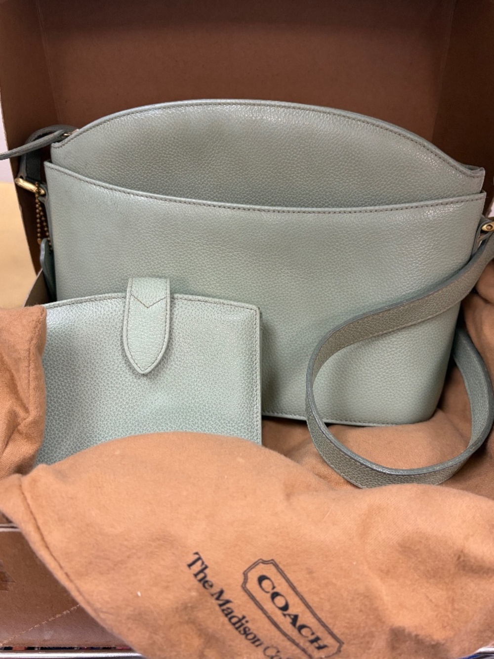 DEADSTOCK INCREDIBLY RARE COACH MADISON SAGE GREEN CROSSBODY & WALLET SET IN BOX